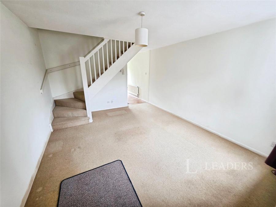 2 bedroom house for sale - Larchwood, Bishop's Stortford, Hertfordshire, CM23 - Property View 2