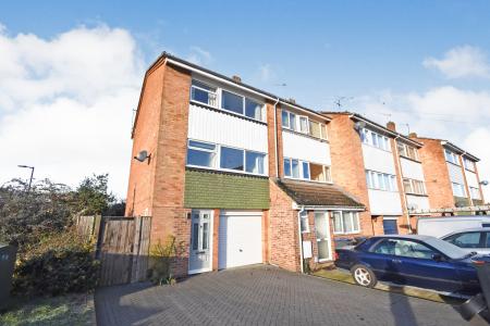 4 bedroom house to rent - Heath Row, Bishops Stortford, CM23 - Property View 3