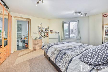 2 bedroom apartment to rent - Mallard Court, John Dyde Close, Bishops Stortford, CM23 - Property View 3