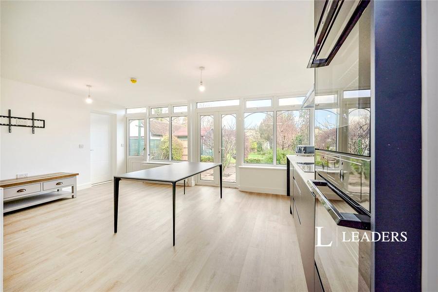 1 bedroom semi detached to rent - Haymeads Lane, Bishops Stortford, Hertfordshire, CM23 - Property View 2