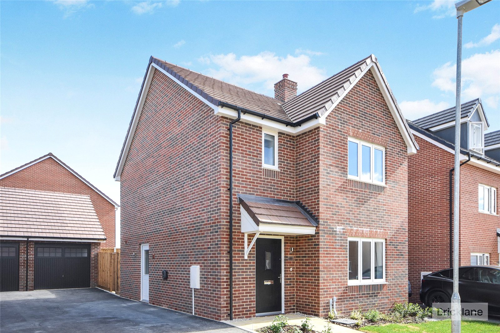 3 bedroom house to rent - Moors Field Drive, Little Dunmow, Dunmow, Essex, CM6 - Property View 1