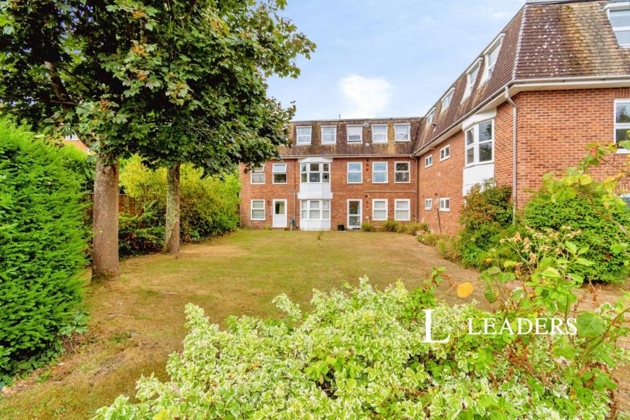 2 bedroom apartment to rent - Spring Road, Southampton, Hampshire, SO19 - Property View 1