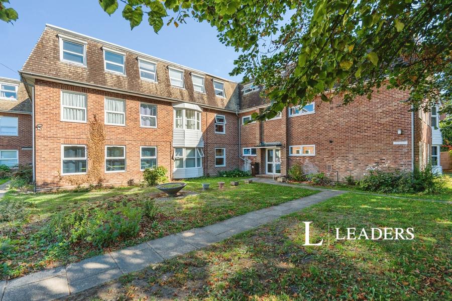 2 bedroom apartment to rent - Spring Road, Southampton, Hampshire, SO19 - Property View 1