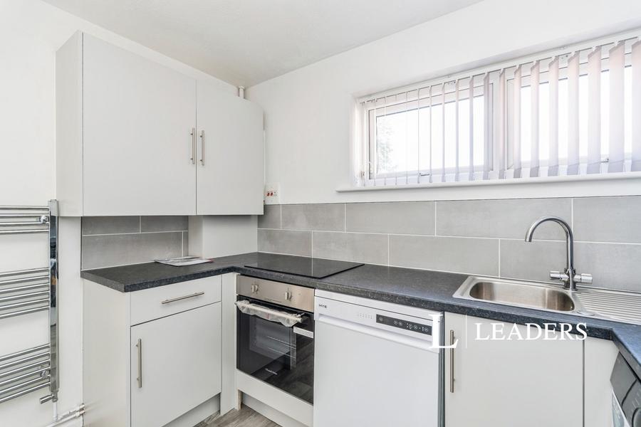2 bedroom apartment to rent - Spring Road, Southampton, Hampshire, SO19 - Property View 3