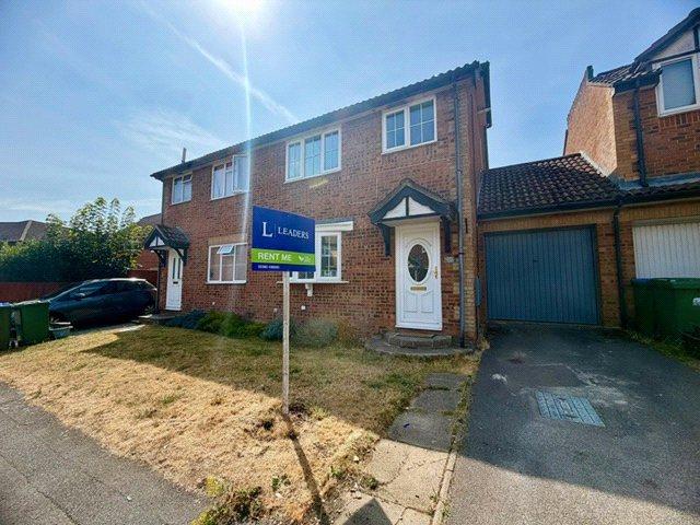 3 bedroom house to rent - Bracklesham Close, Southampton, Hampshire, SO19 - Property View 1