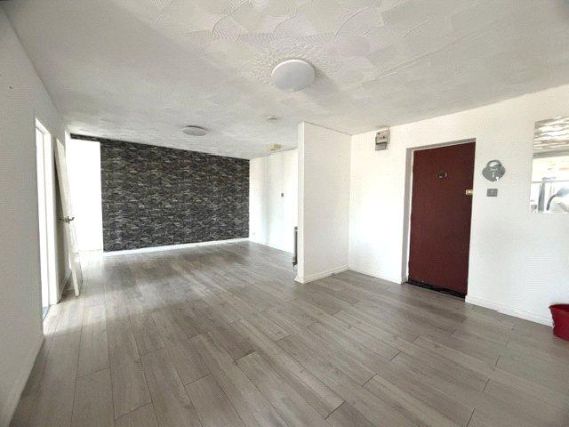 3 bedroom apartment to rent - Oaktree Road, Southampton, Hampshire, SO18 - Property View 3