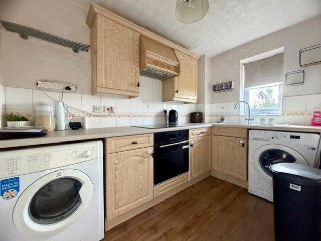 1 bedroom apartment to rent - Hulton Close, Southampton, Hampshire, SO19 - Property View 3