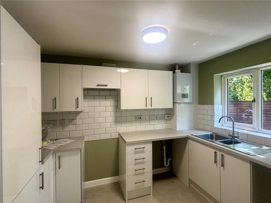 3 bedroom house to rent - Tumulus Close, Southampton, Hampshire, SO19 - Property View 2
