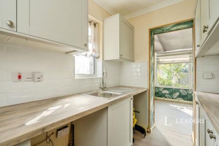 2 bedroom house to rent - Wadhurst Close, Bognor Regis, West Sussex, PO21 - Property View 3