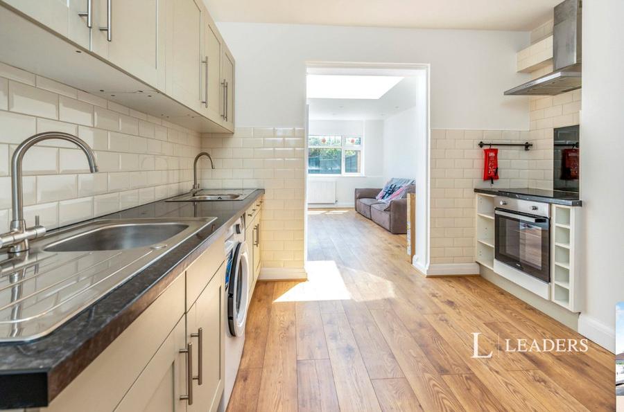 1 bedroom property to rent - Central Avenue, Bognor Regis, West Sussex, PO21 - Property View 2