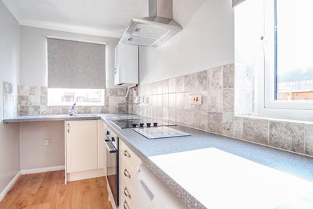 3 bedroom house to rent - Satinwood Close, Bognor Regis, PO22 - Property View 2