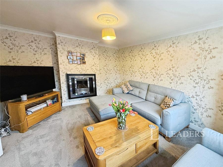 4 bedroom property to rent - Trinity Road, Cleethorpes, DN35 - Property View 1