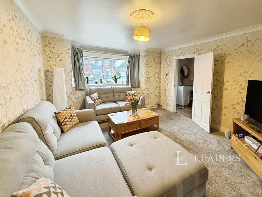 4 bedroom property to rent - Trinity Road, Cleethorpes, DN35 - Property View 3