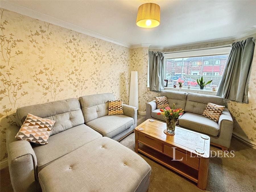 4 bedroom property to rent - Trinity Road, Cleethorpes, DN35 - Property View 2
