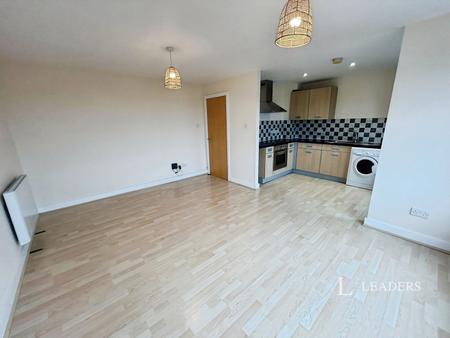 2 bedroom apartment to rent - Oundle Road, Peterborough, Cambridgeshire, PE2 - Property View 3