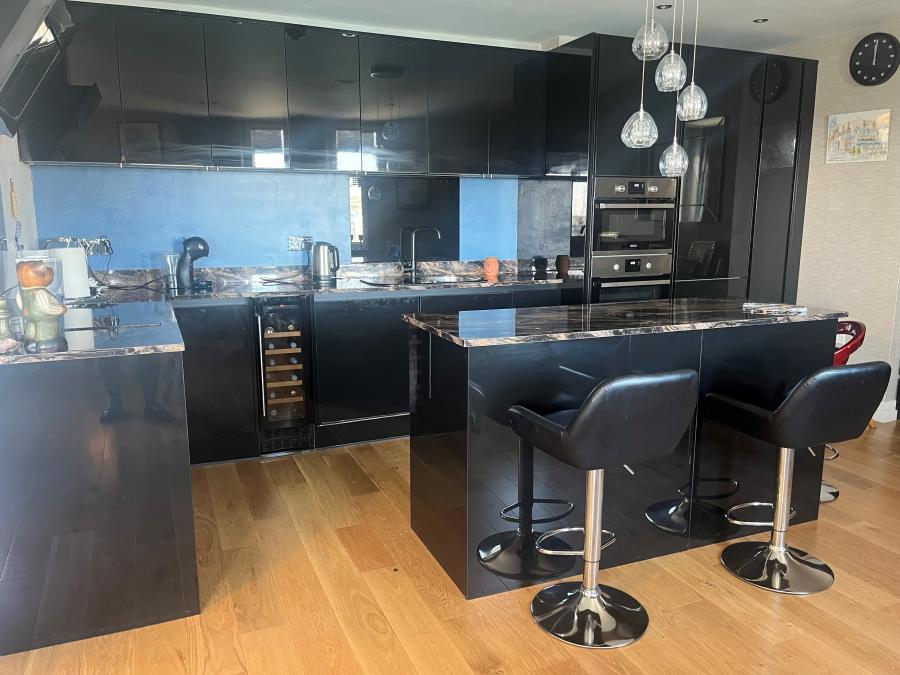3 bedroom apartment to rent - Sirius, 2 The Boardwalk, Brighton, BN2 - Property View 2