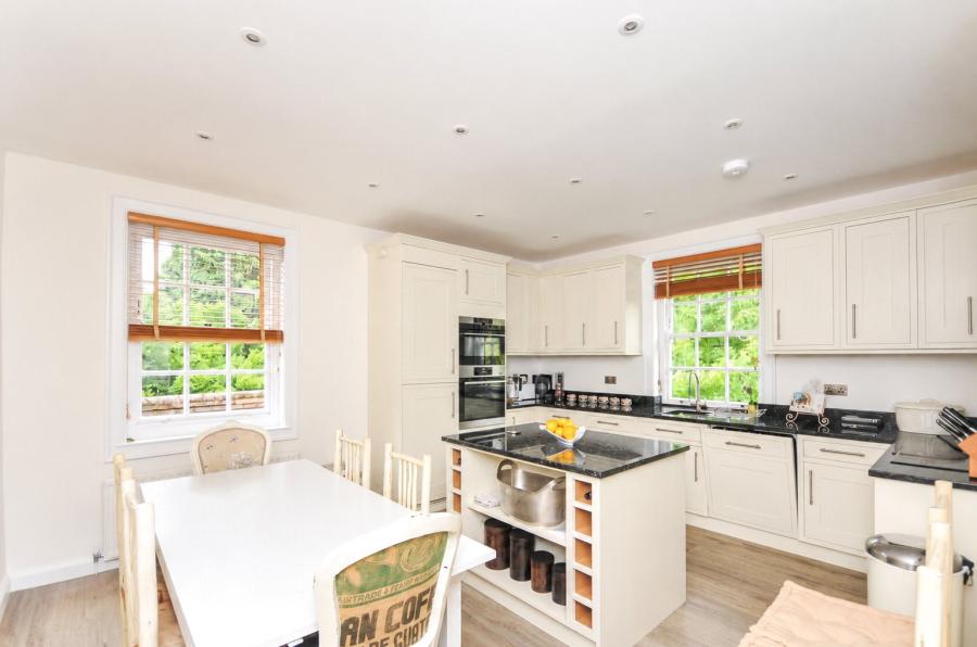 5 bedroom apartment to rent - Woodlands Road, Bromley, BR1 - Property View 3