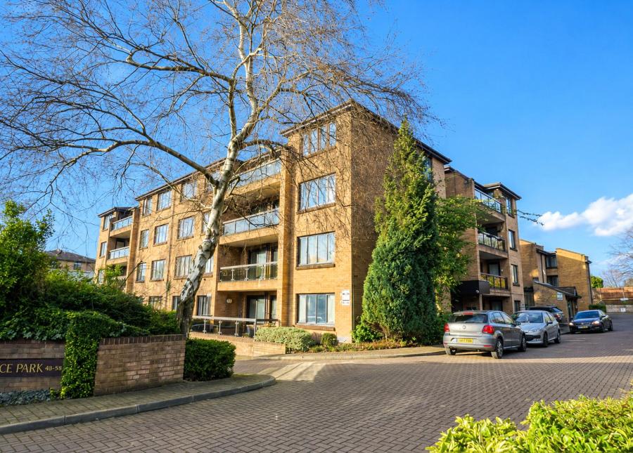 1 bedroom apartment to rent - Andace Park Gardens, Widmore Road, Bromley, BR1 - Property View 1