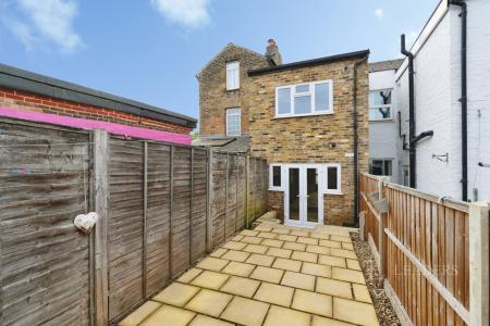 2 bedroom house to rent - Plymouth Road, Bromley, BR1 - Property View 3