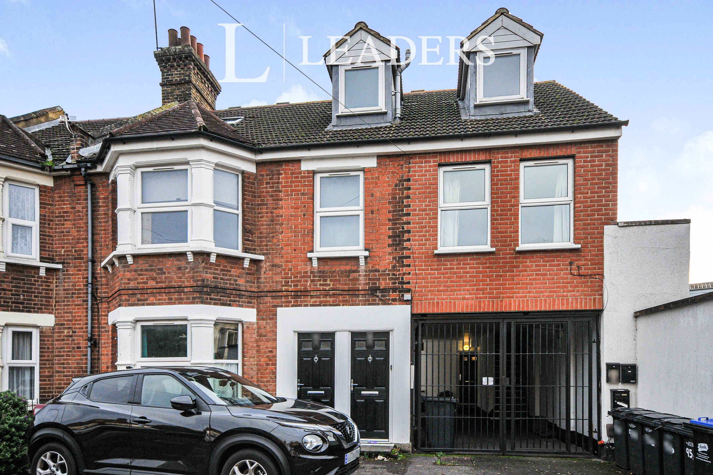 2 bedroom apartment to rent - Martins Road, Bromley, BR2 - Property View 1