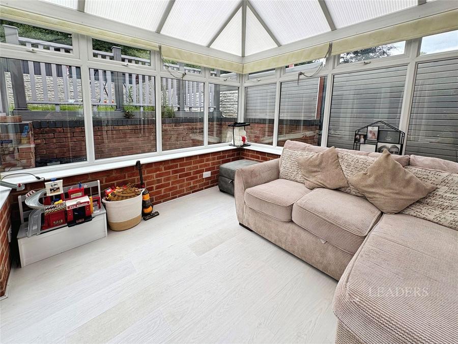 4 bedroom house to rent - Shireland Lane, Redditch, B97 - Property View 1