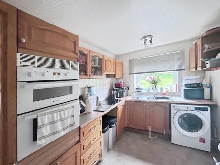 3 bedroom house to rent - Northleach Close, Redditch, B98 - Property View 3