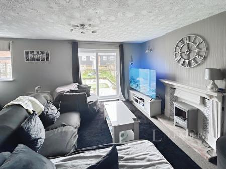 3 bedroom house to rent - Northleach Close, Redditch, B98 - Property View 2