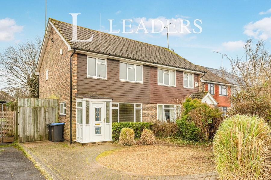 3 bedroom house to rent - Valebridge Drive, Burgess Hill, West Sussex, RH15 - Property View 1