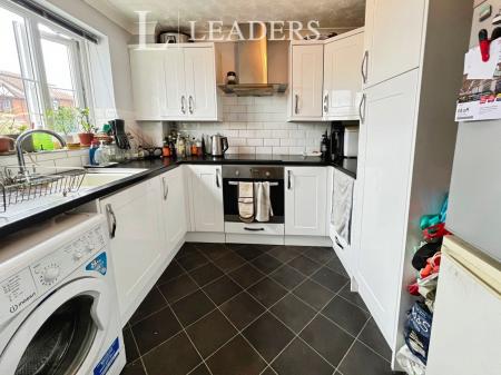2 bedroom property to rent - Brackenwood Crescent, Bury St Edmunds, IP32 - Property View 2
