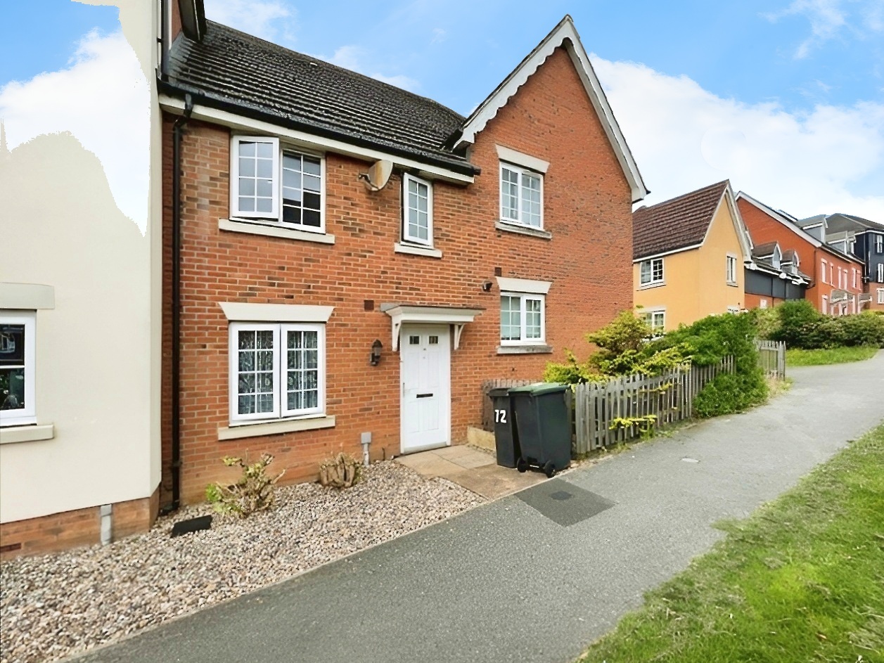 3 bedroom house to rent - Phoenix Way, Stowmarket, IP14 - Property View 1