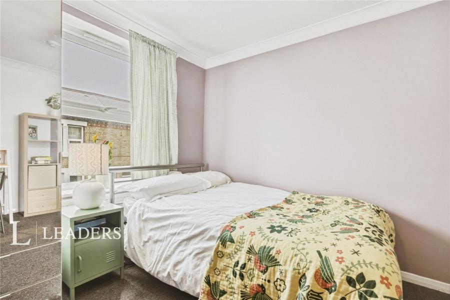 property to rent - Thoday Street, Cambridge, Cambridgeshire, CB1 - Property View 2