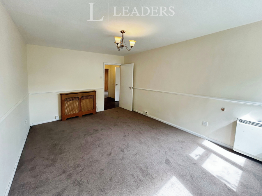 2 bedroom apartment to rent - Unwin Road, Cheltenham, Gloucestershire, GL51 - Property View 3