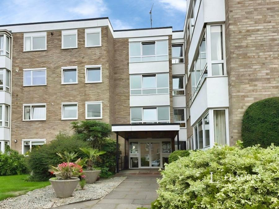 2 bedroom apartment to rent - Queens Road, Cheltenham, Gloucestershire, GL50 - Property View 3