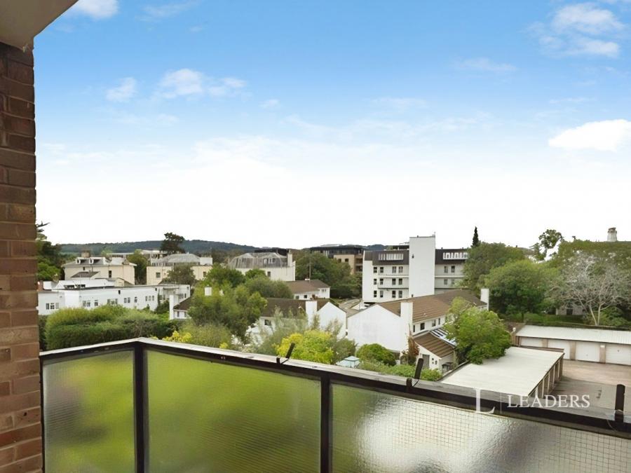 2 bedroom apartment to rent - Queens Road, Cheltenham, Gloucestershire, GL50 - Property View 2