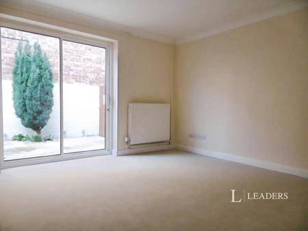 3 bedroom house to rent - Fairview Close, Cheltenham, GL52 - Property View 3