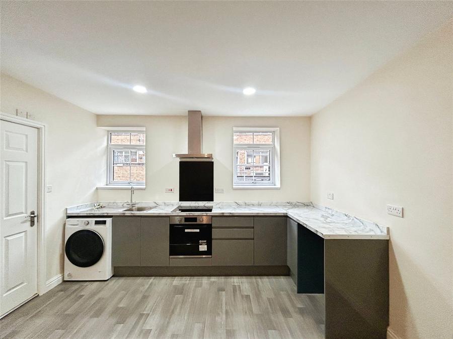 studio to rent - Albion Walk, Cheltenham, Gloucestershire, GL50 - Property View 1
