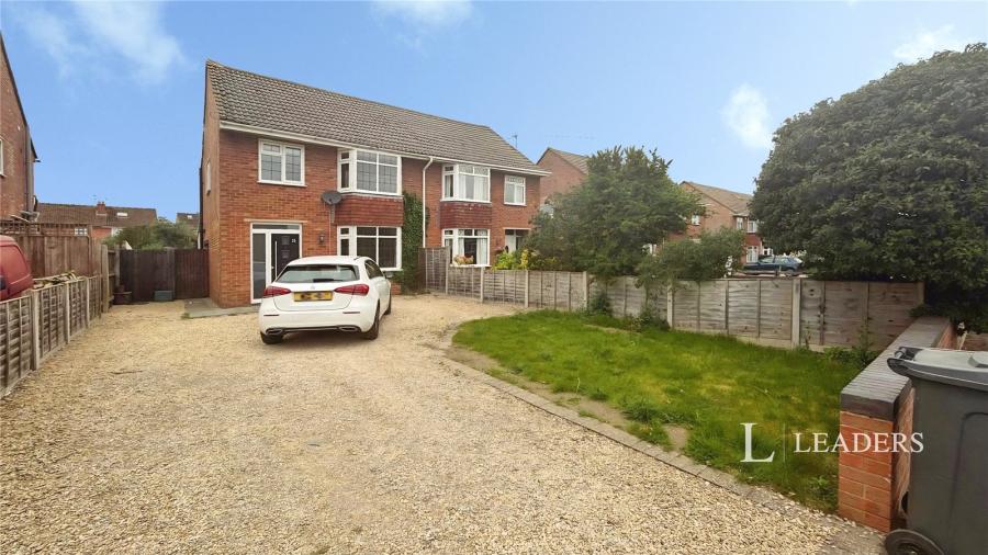 3 bedroom house to rent - Lynmouth Road, Hucclecote, Gloucester, GL3 - Property View 1