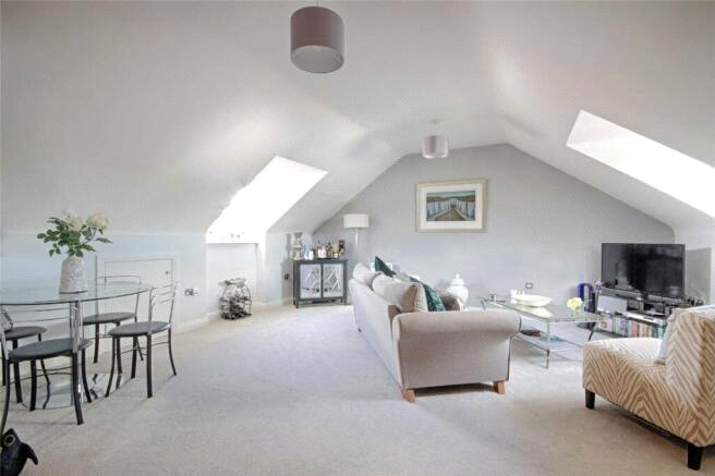 1 bedroom apartment to rent - Regency Square, Tryes Road, Cheltenham, GL50 - Property View 3