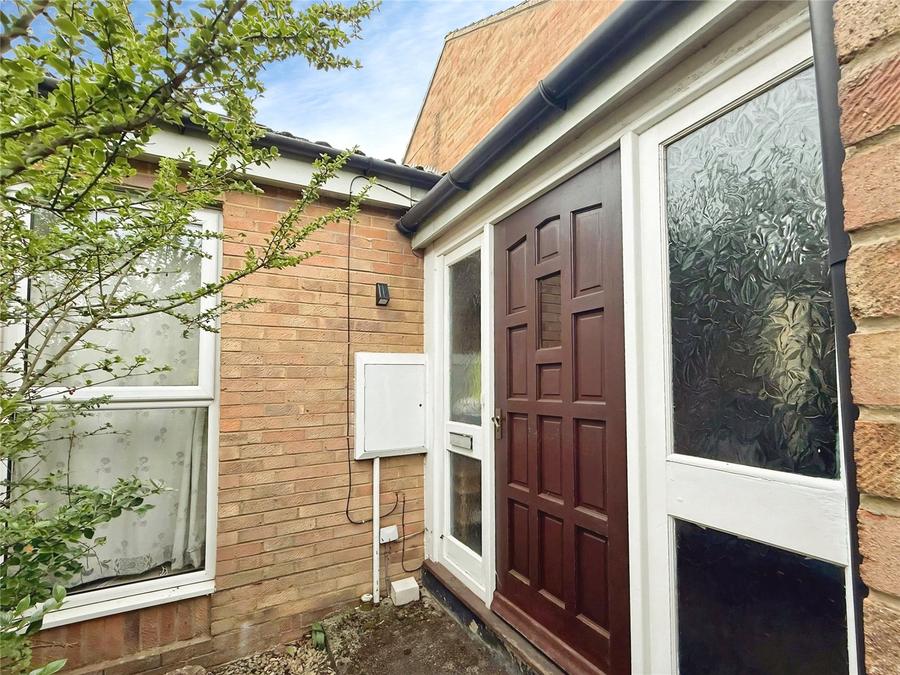 2 bedroom house to rent - King Henry Close, Cheltenham, GL53 - Property View 1