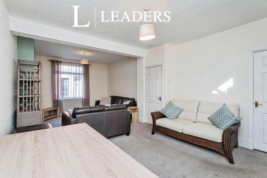 3 bedroom house to rent - West Street, Hoole, Chester, CH2 - Property View 3