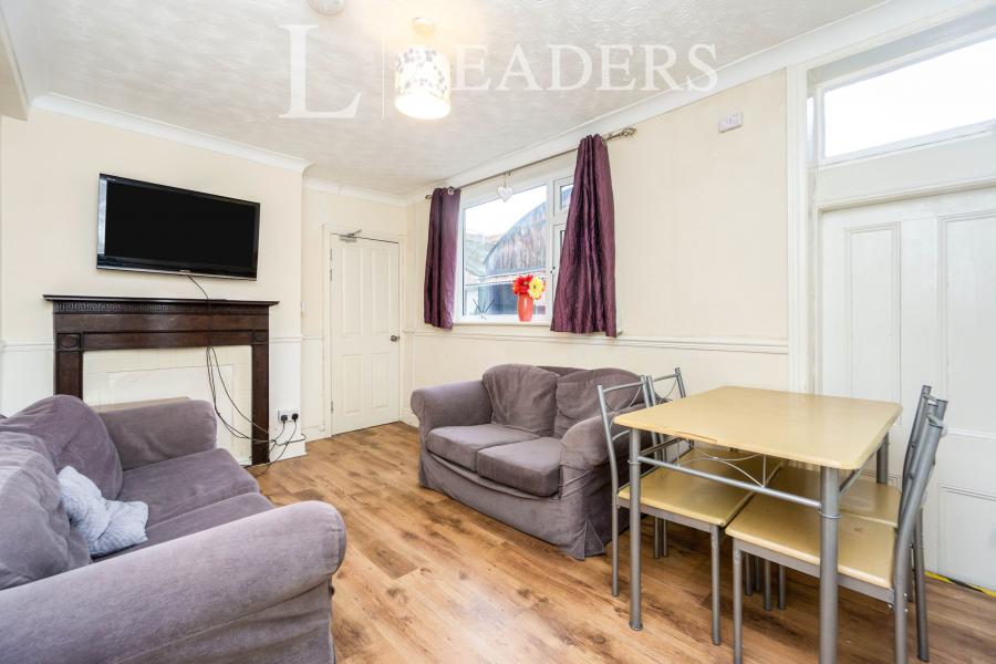 1 bedroom property to rent - Queens Road, Chester, Cheshire, CH1 - Property View 2