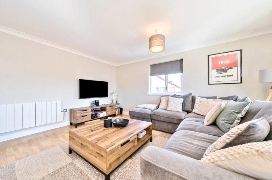 2 bedroom apartment to rent - The Wharf, New Crane Street, Chester, CH1 - Property View 3