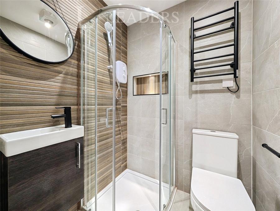 studio to rent - Shinwell Walk, Henderson Road, Crawley, West Sussex, RH11 - Property View 3