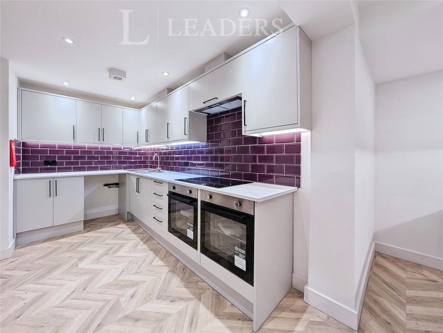 studio to rent - Shinwell Walk, Henderson Road, Crawley, West Sussex, RH11 - Property View 1