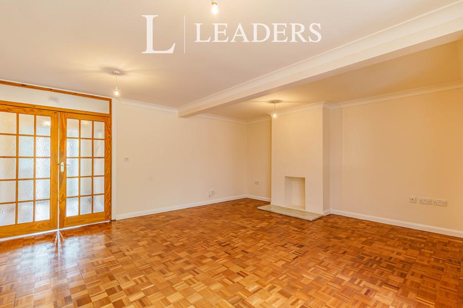 3 bedroom house to rent - Saunders Close, Crawley, RH10 - Property View 2