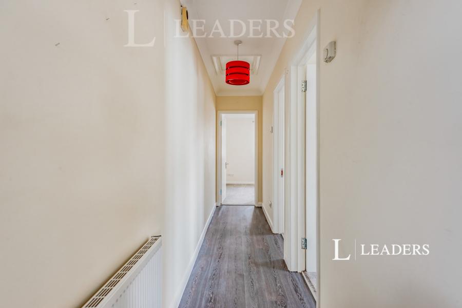 2 bedroom apartment to rent - Brighton Road, Horley, RH6 - Property View 2