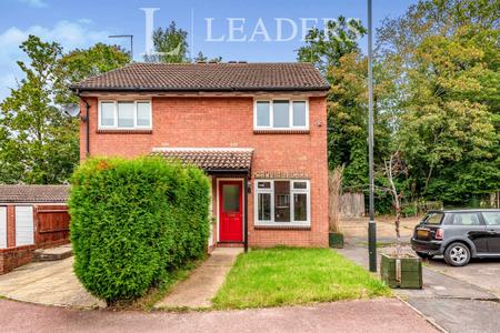 2 bedroom house to rent - Oakfields, Worth, Crawley, RH10