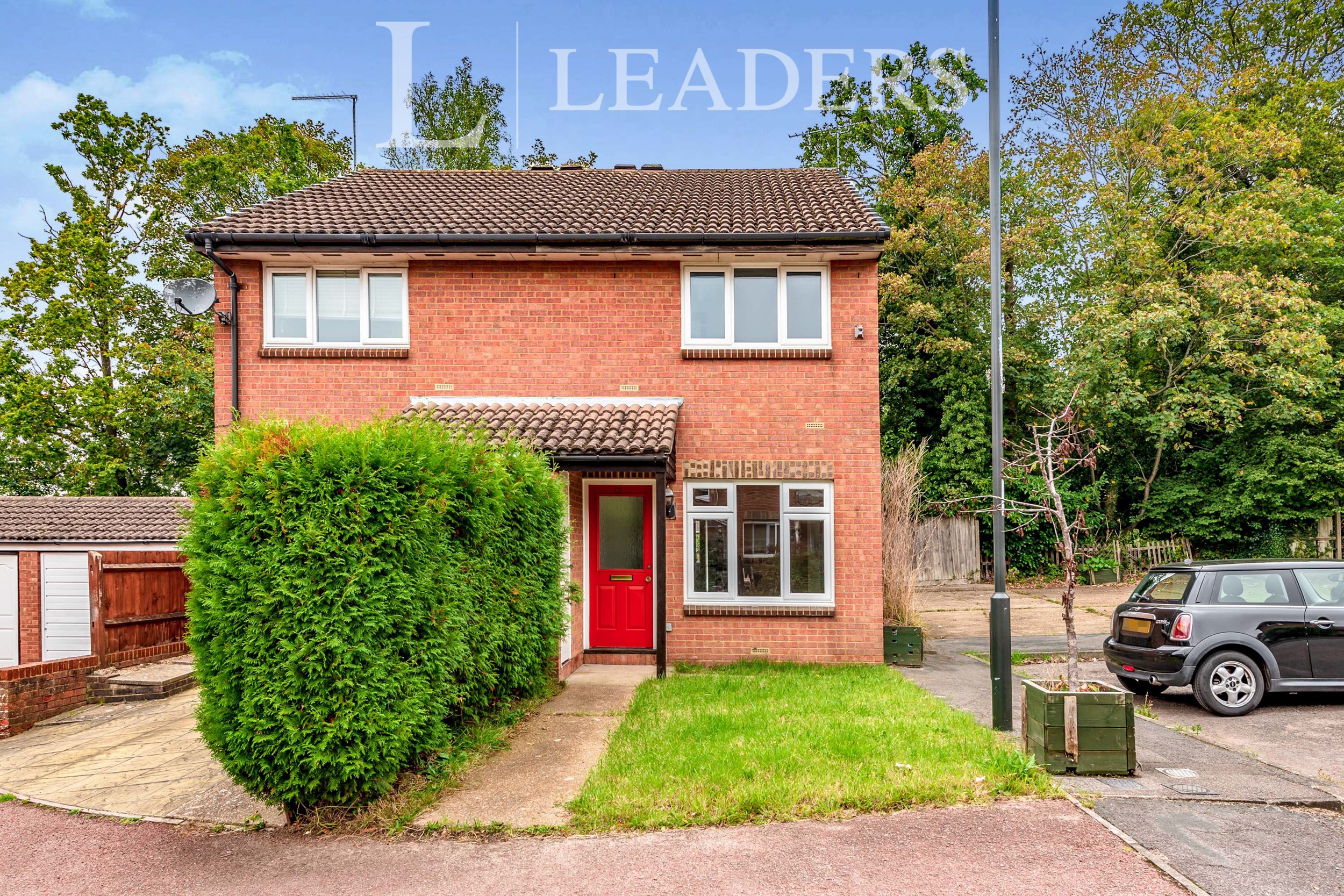 2 bedroom house to rent - Oakfields, Worth, Crawley, RH10 - Property View 1