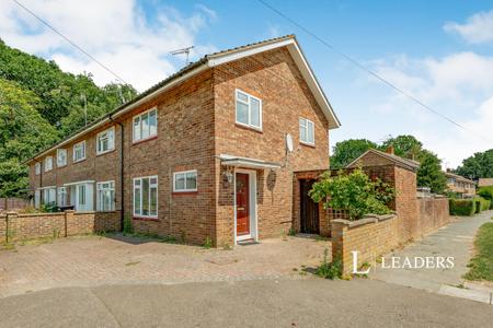 2 bedroom house to rent - Crossways Close, Crawley, RH10