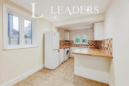 3 bedroom house to rent - Victoria Road, Crawley, RH11 - Property View 3
